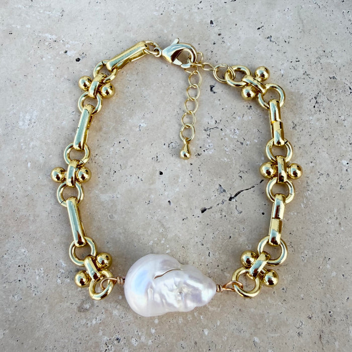 Clara Pearl Bracelet Gold