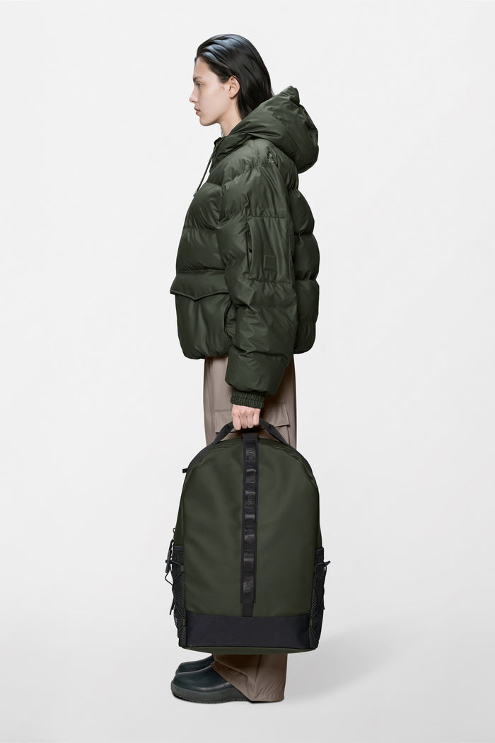 RAINS Trail Clip Front Backpack Green 27L H52 x D16.50 x W35 cm Backpack
