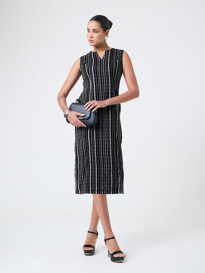 Women Black Midi Straight Dresses